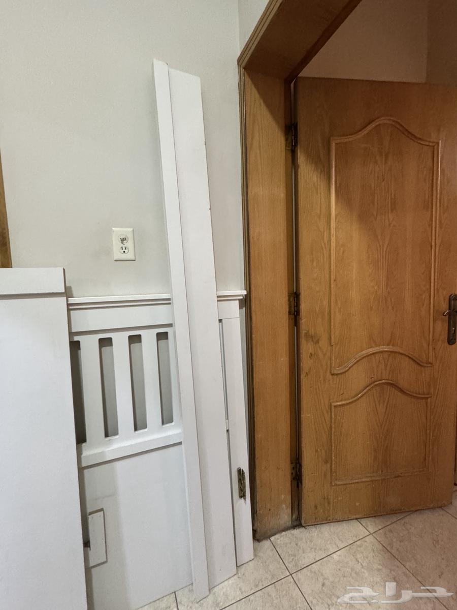 White bed, disassembled, clean, used for two years, mattress included63767138794498114