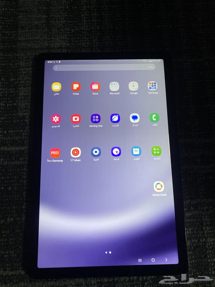 Samsung iPad in pristine condition, never used.. Price 600 SAR.63763361651458113