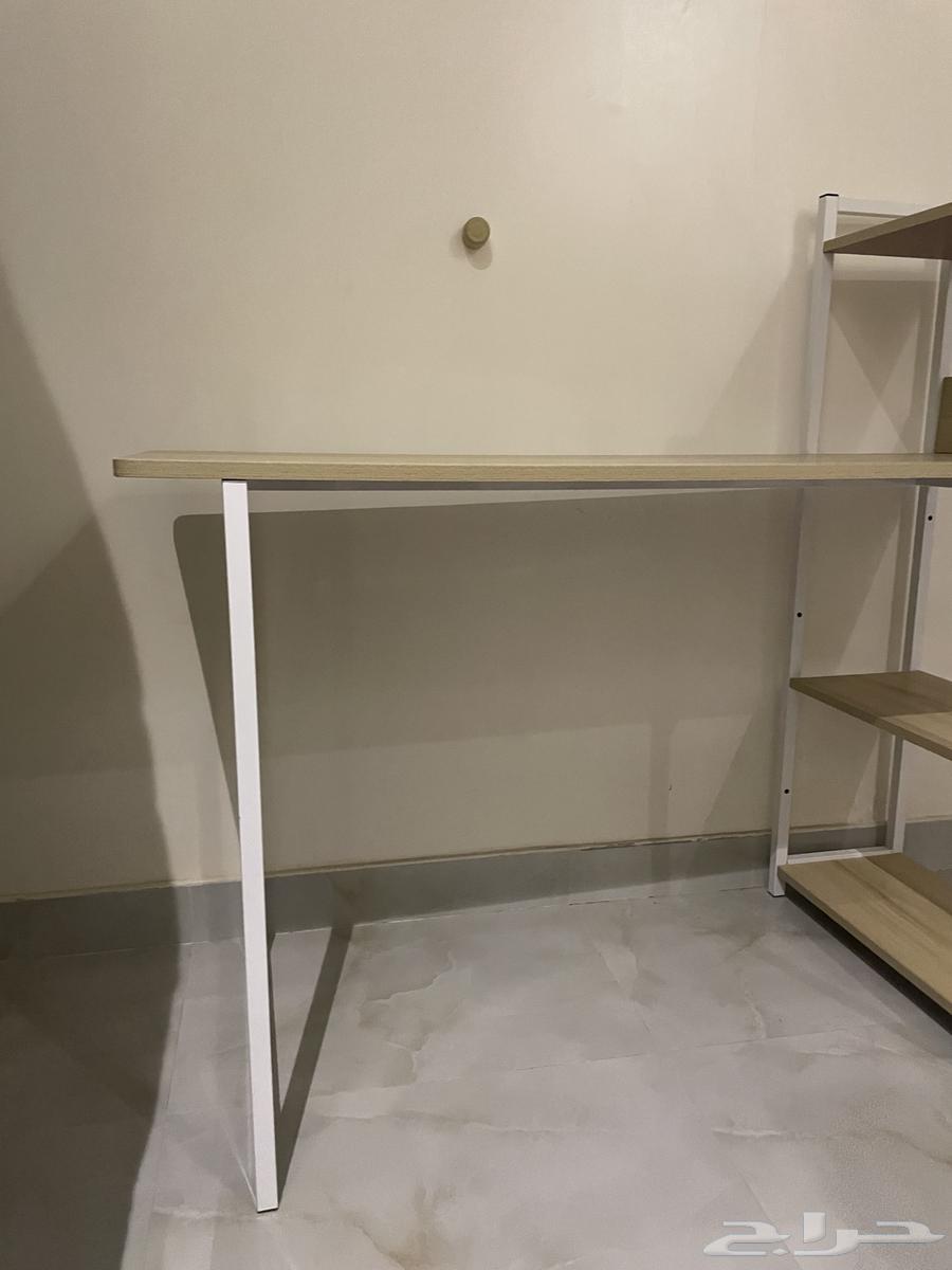 A new table with all screws included and installation tool63773031865219111