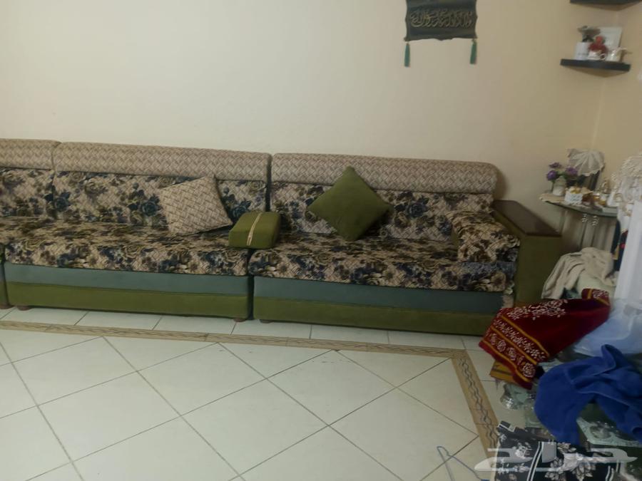Full living room sofa in good condition, owned for only one year, reason for sale is relocation63772832725251111