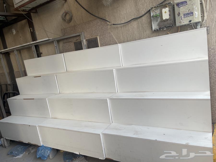 Wood display stand width63769912979969110