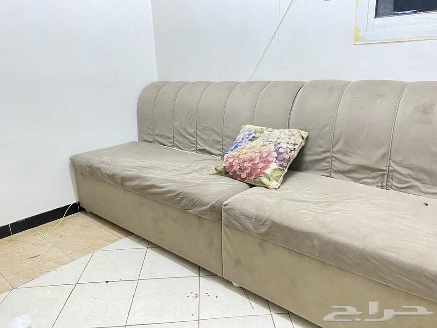 مكيفات 2 وكنب للبيع63770501829377114