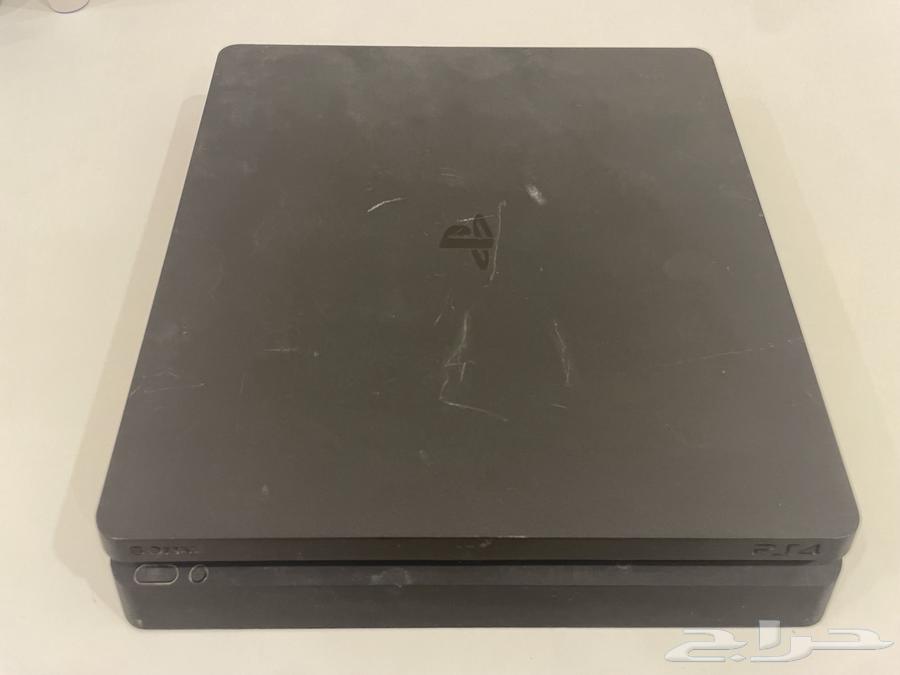 Sony for use with two controllers, cables, and headphones63769916921347111