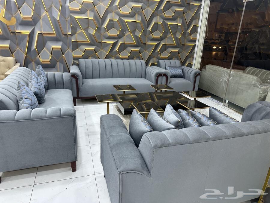 Today's offers continue on new 11-person sofa sets for 1500 SAR63764268089090110