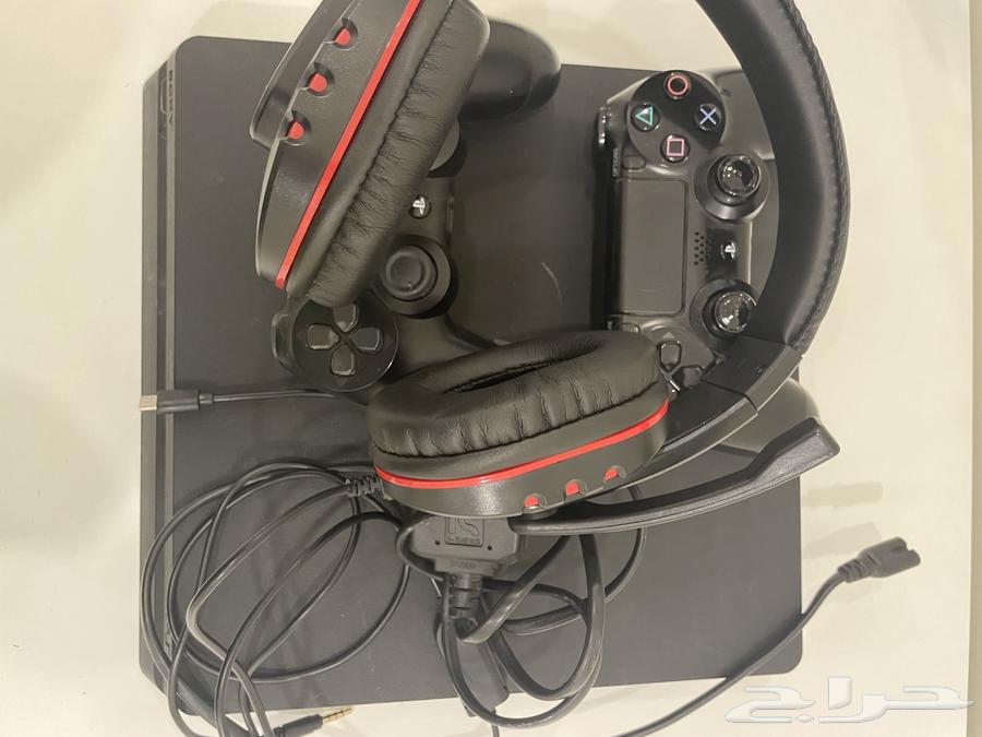Sony for use with two controllers, cables, and headphones63769916921347113