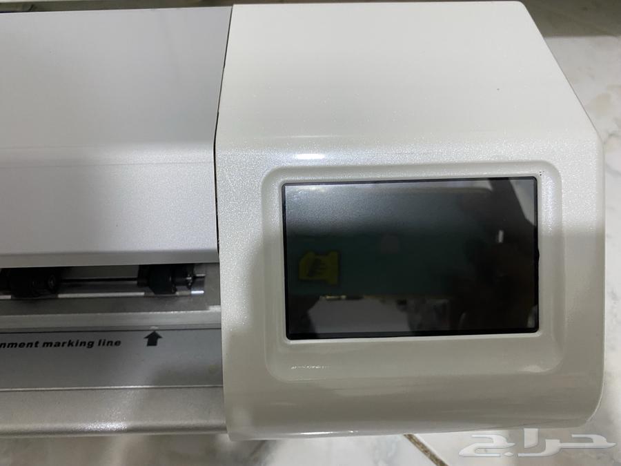 DEVIA Cutting Machine for Mobile Phone Cases, Used and Clean63772933098114112