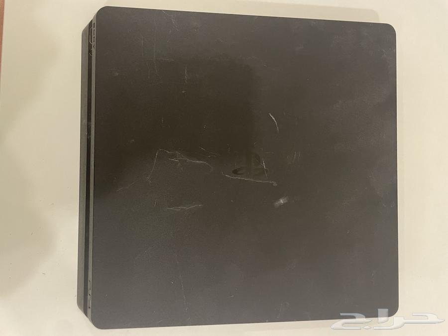 Sony for use with two controllers, cables, and headphones63769916921347110