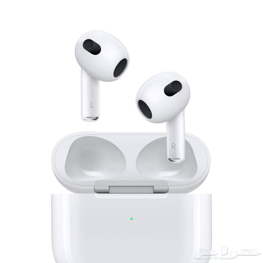 I have two Apple earbuds, one third generation and one Pro version63771400775426110