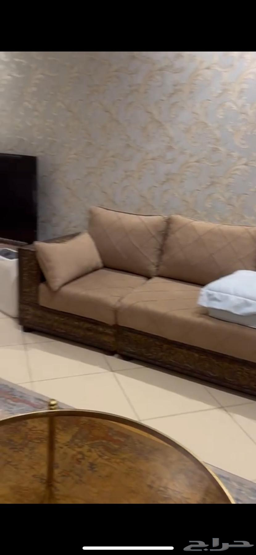 جلسة كنب 8 متر في 4 لون بني63772932982915112