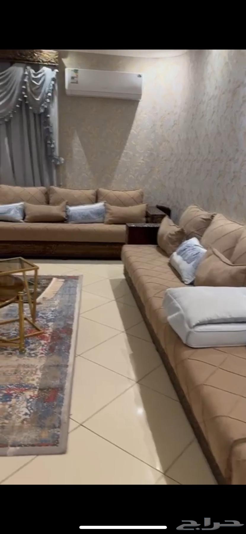 جلسة كنب 8 متر في 4 لون بني63772932982915110