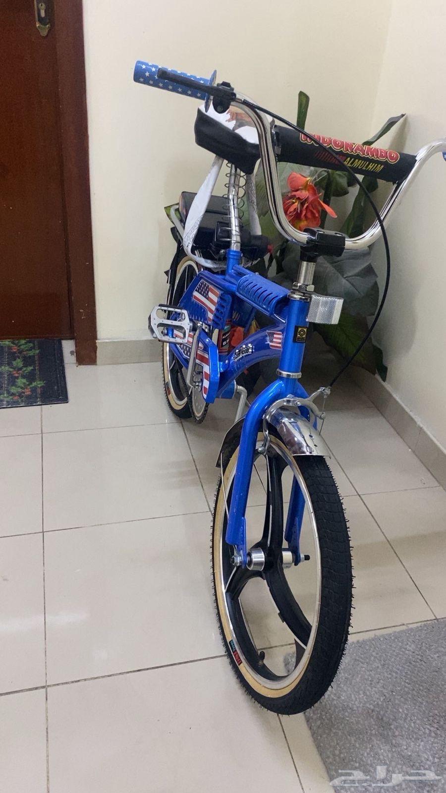 For sale bicycle, this one is in good condition, no damages, modified Chinese bike for 45063768921395842112