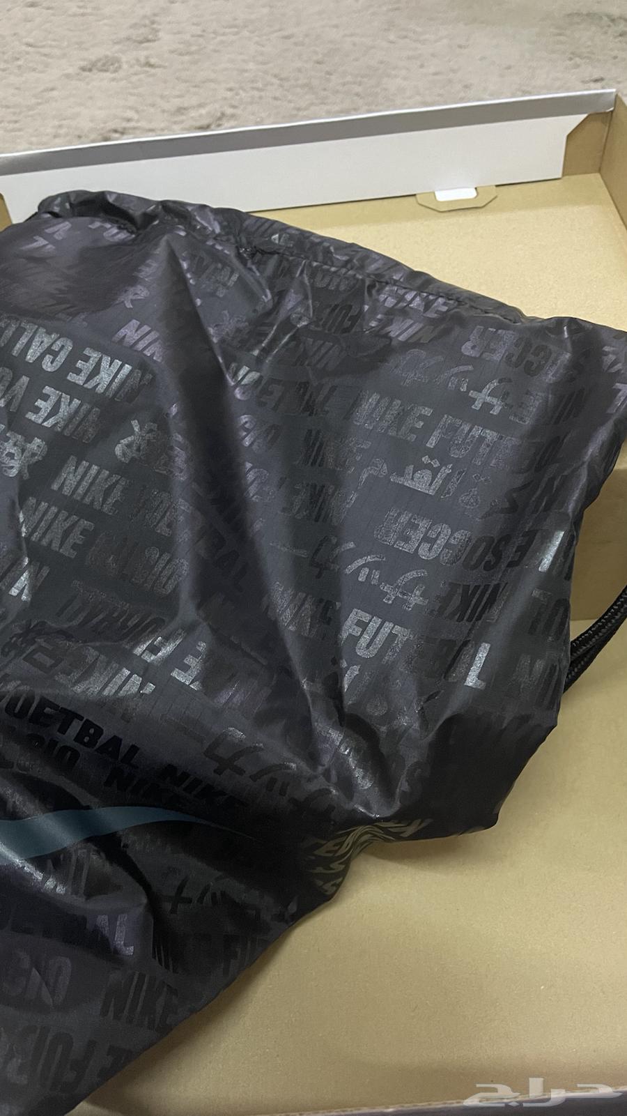 شوز رياضي من نايك63775602137601114