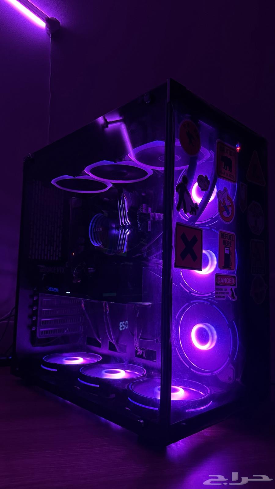 بي سي قيمنق نظيف مع اغراضه PC63783558341122113