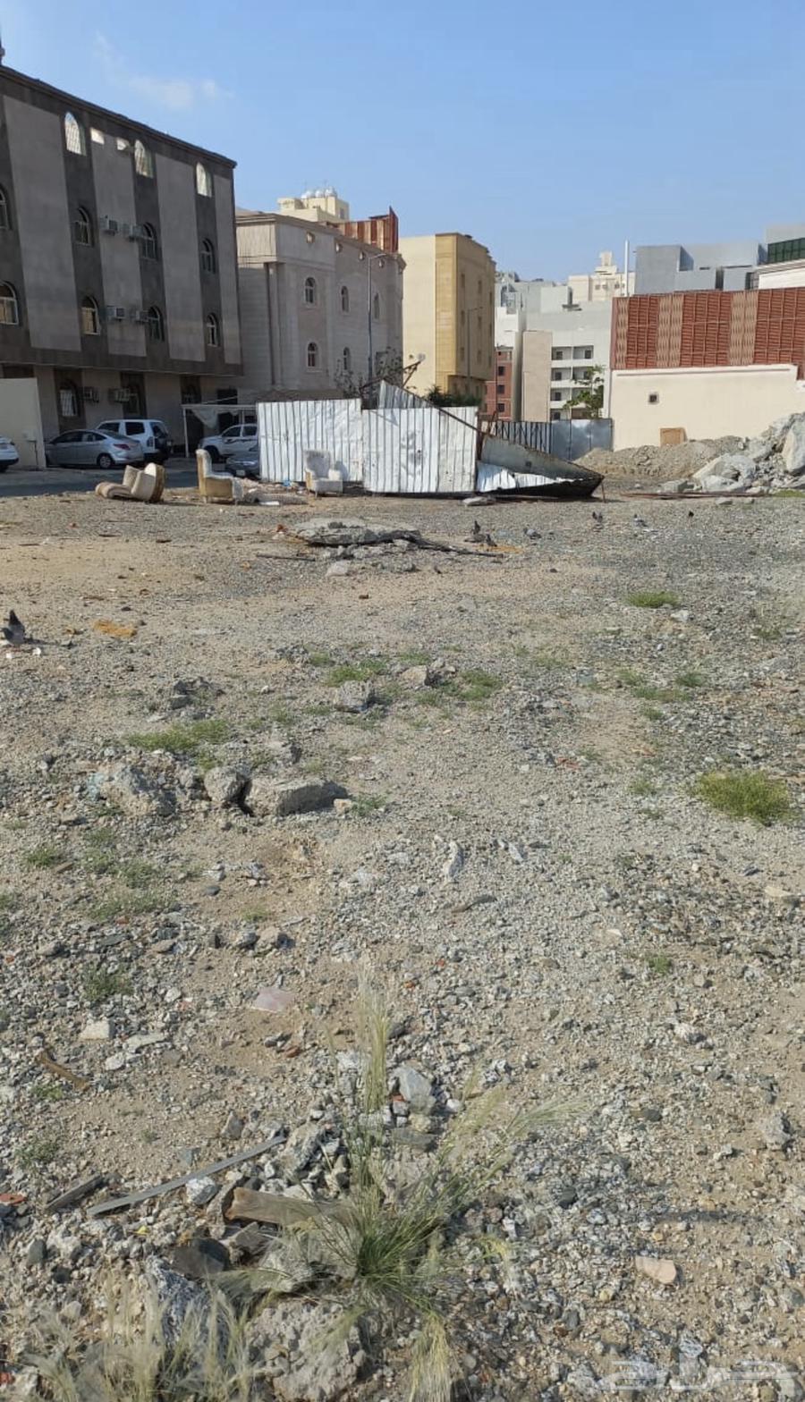 ارض للبيع