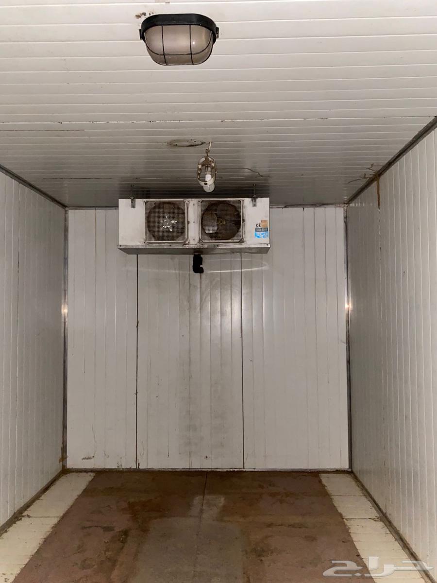 Refrigerated room and large bakery mixer for sale63782099320578111