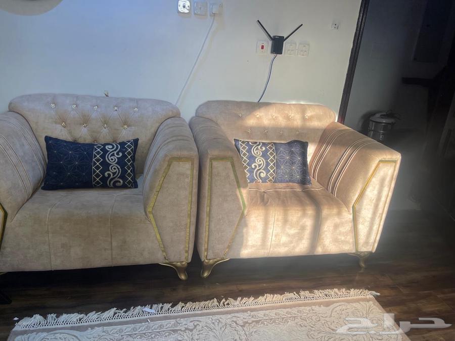 كنب للبيع قابل للمقايضة63777615649155110