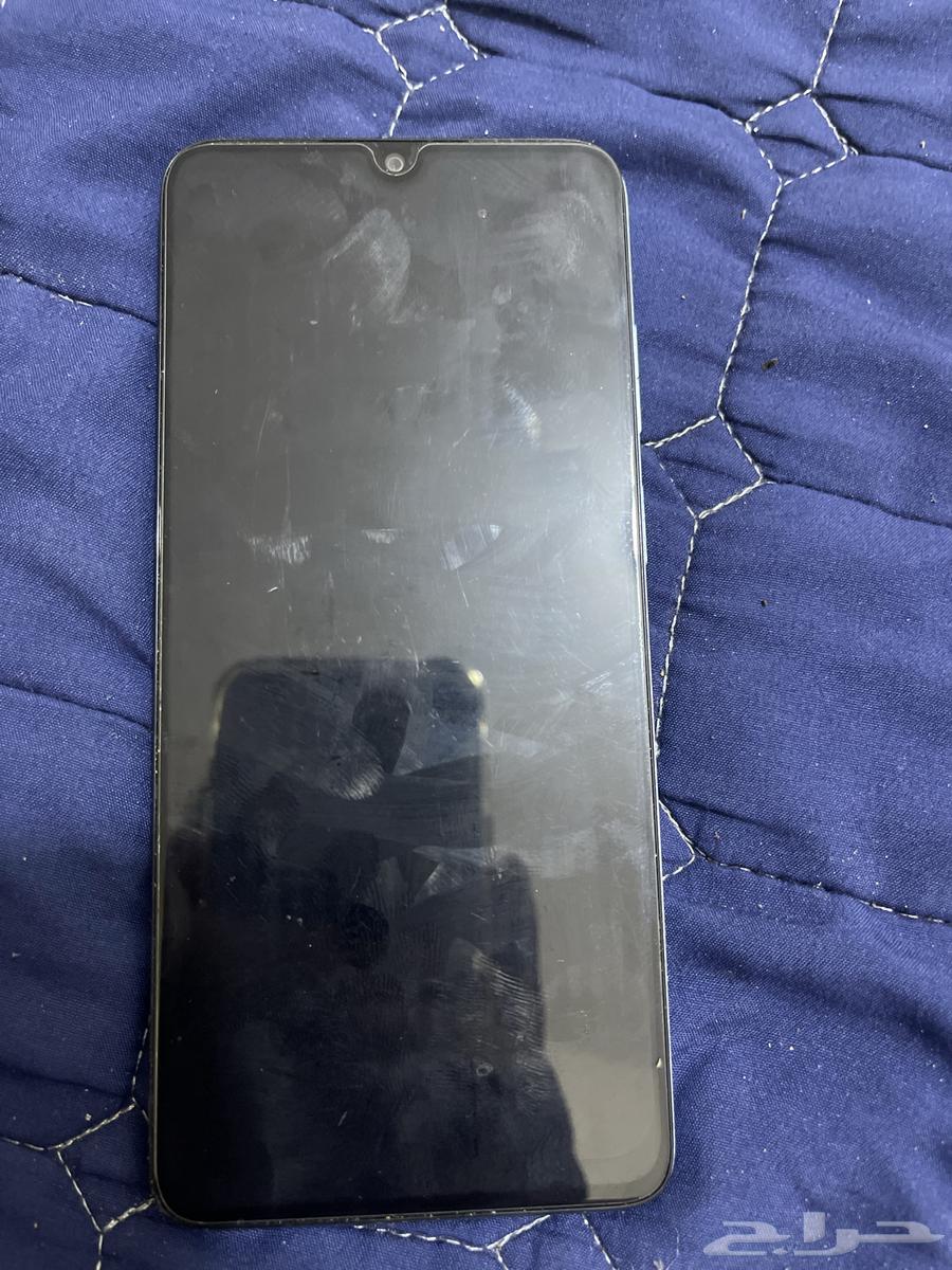 Clean Moto mobile phone, used for a short period, with box and charger63784801954178110