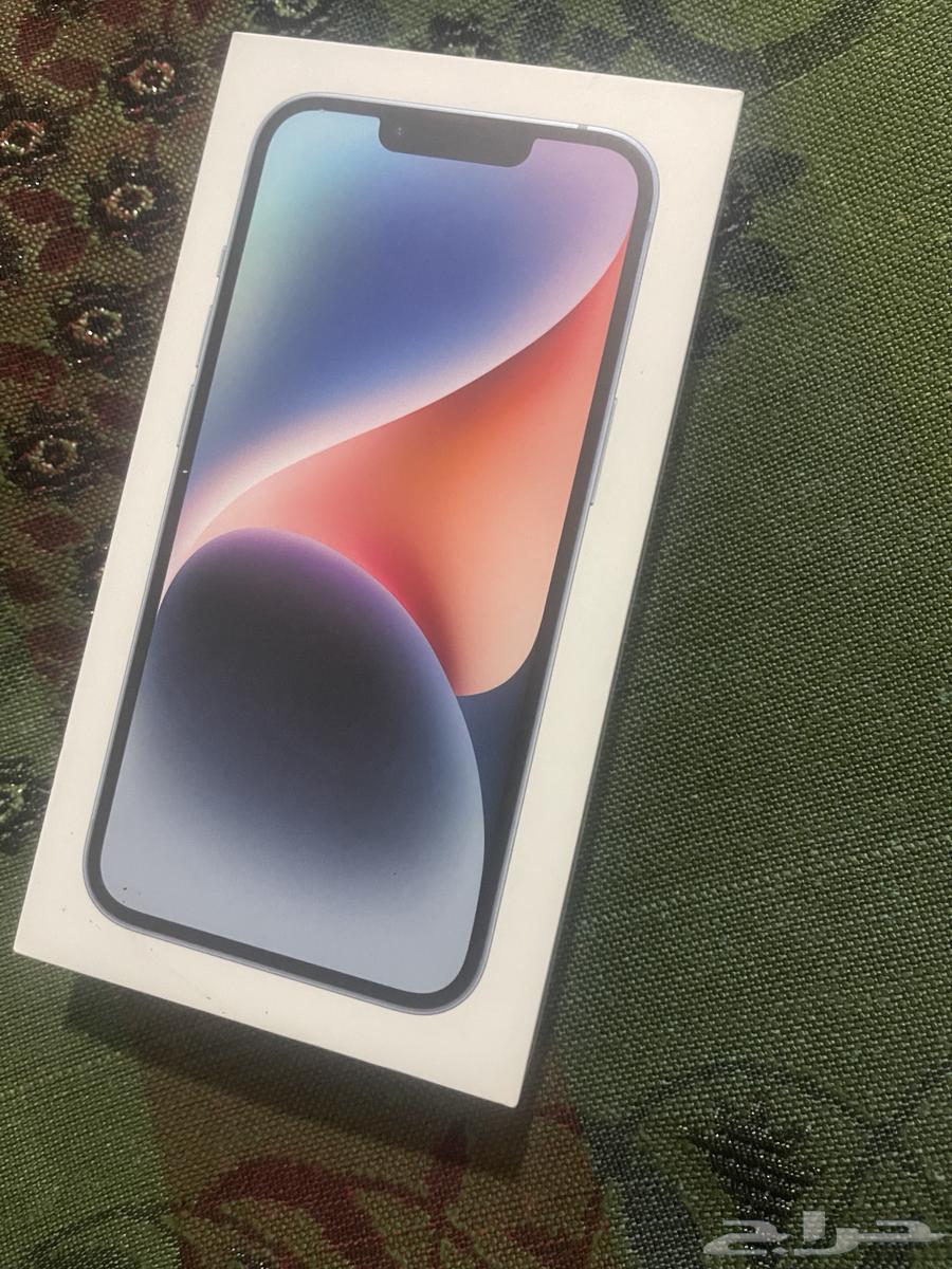 آيفون 14 العادي بالون الأزرق63774697663746113