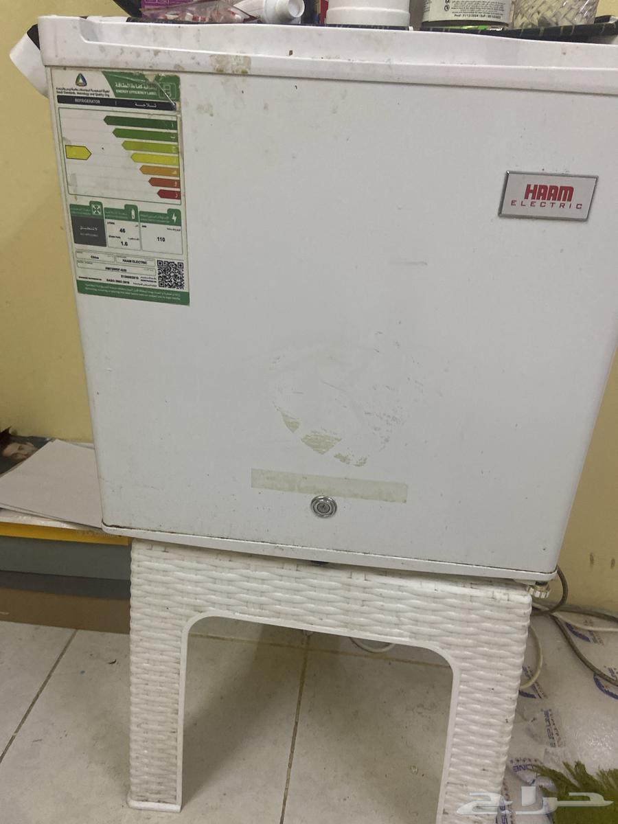 A brand new refrigerator for personal use, half fridge at a very, very, very excellent price63785767315715110