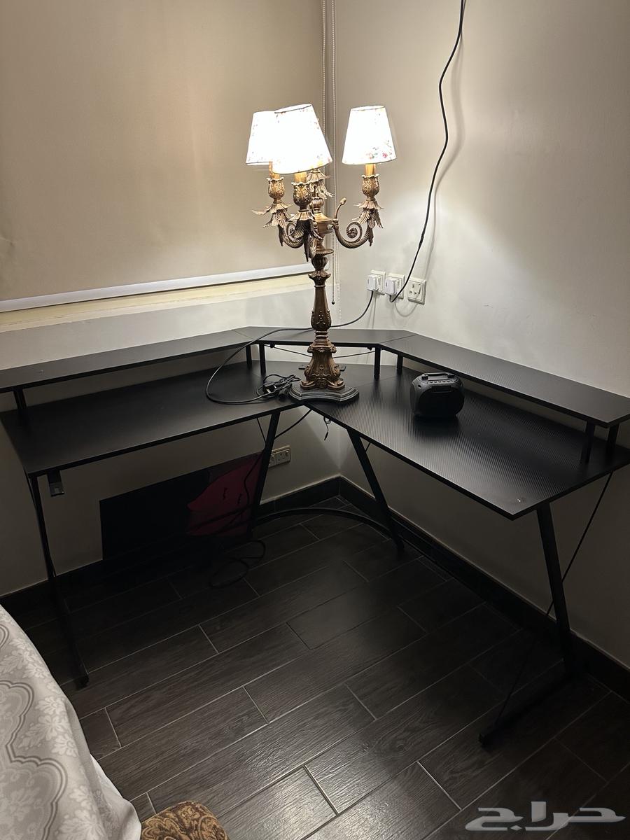 Corner coffee table with sockets and lighting63783411854082110