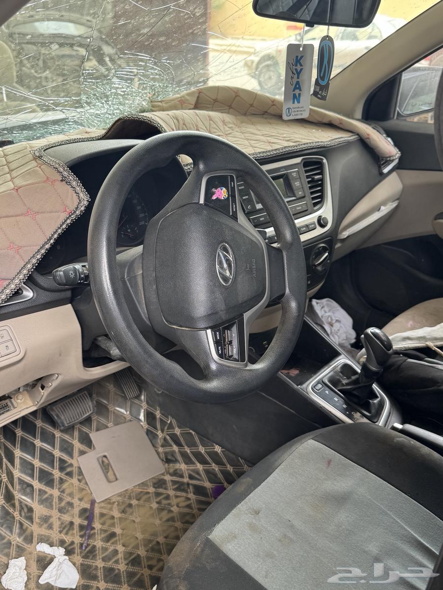 2021 Accent for sale, parts only63915781071234112