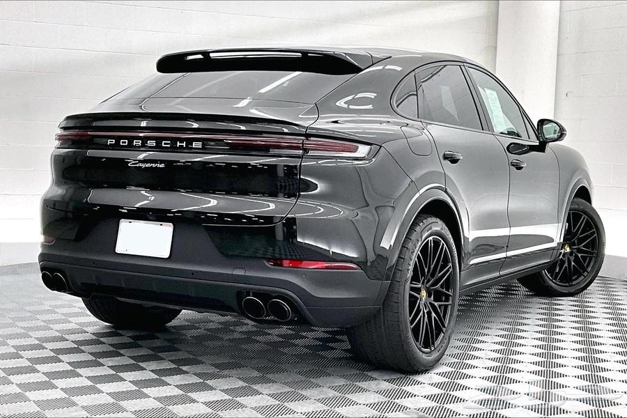 Porsche Cayenne Coupe 2024 Full Night Package63931414552577113