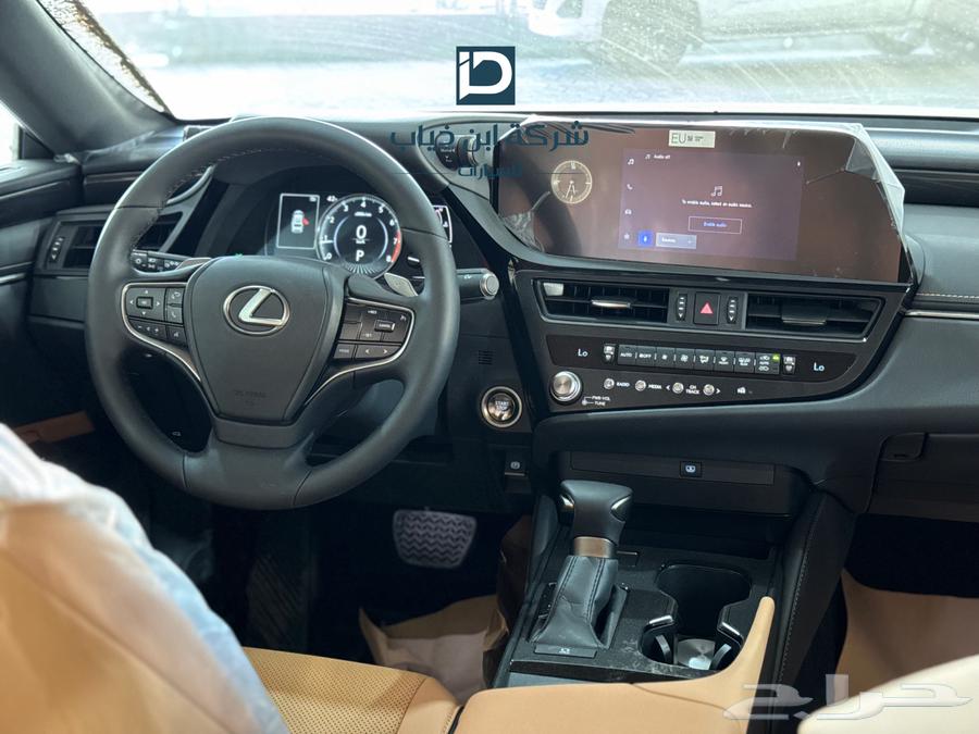 Lexus ES350 CA 2025 Model at Ibn Al-Thiab Company63923937943555112