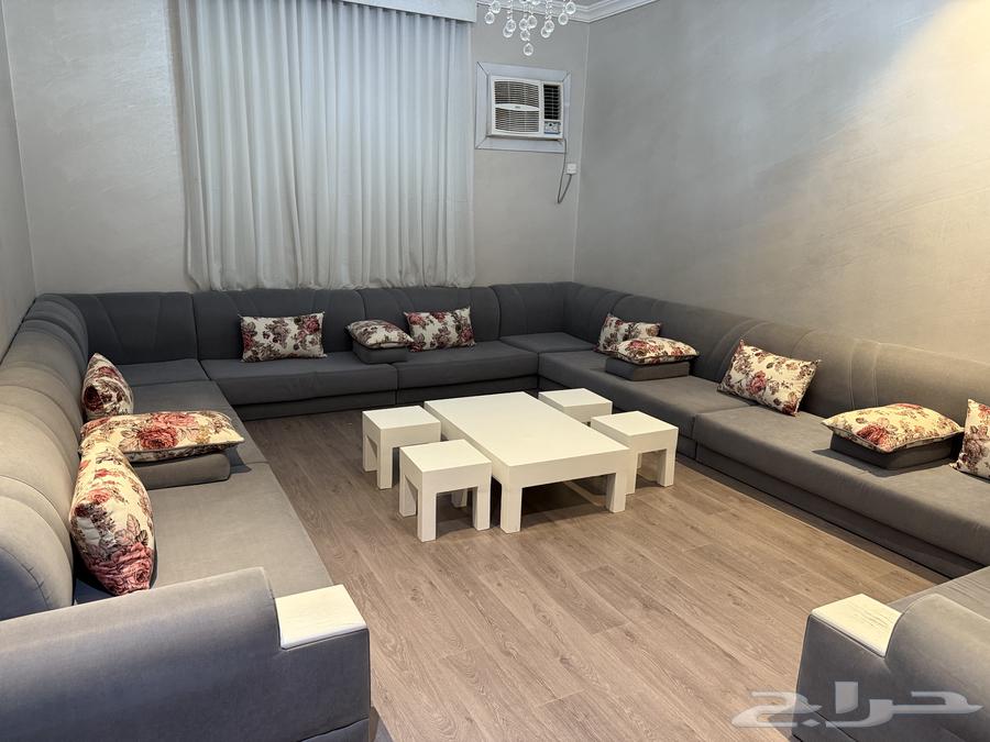 Sofa - Tables - Tarpaulin (Very Clean Usage)63781080712707110