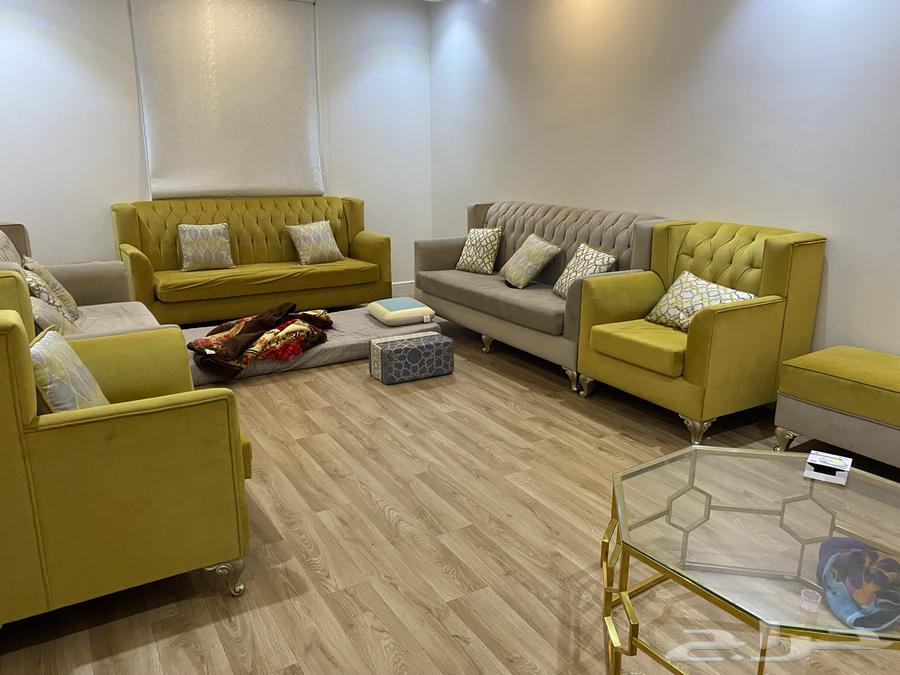 Used clean sofa, three large pieces, two small pieces and a small chair63781080841985114