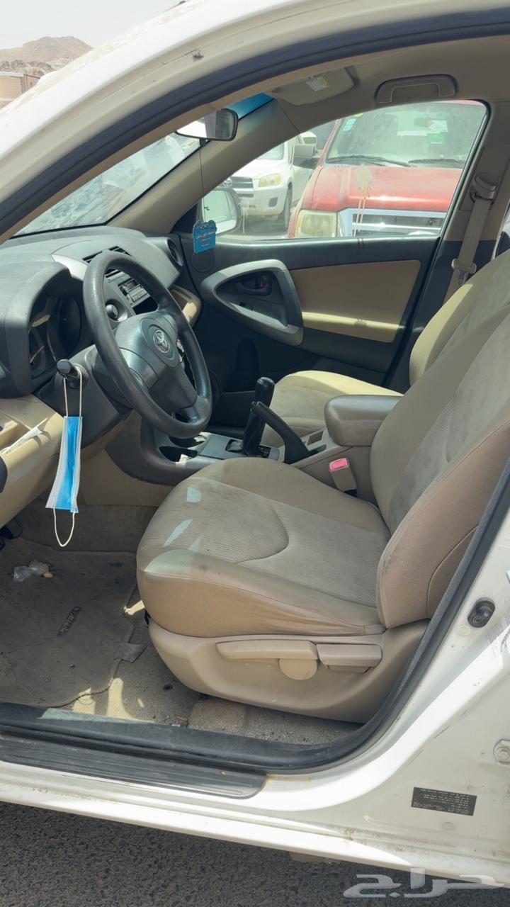 RAV4 2011 White Manual Transmission Single Owner63667489161985114