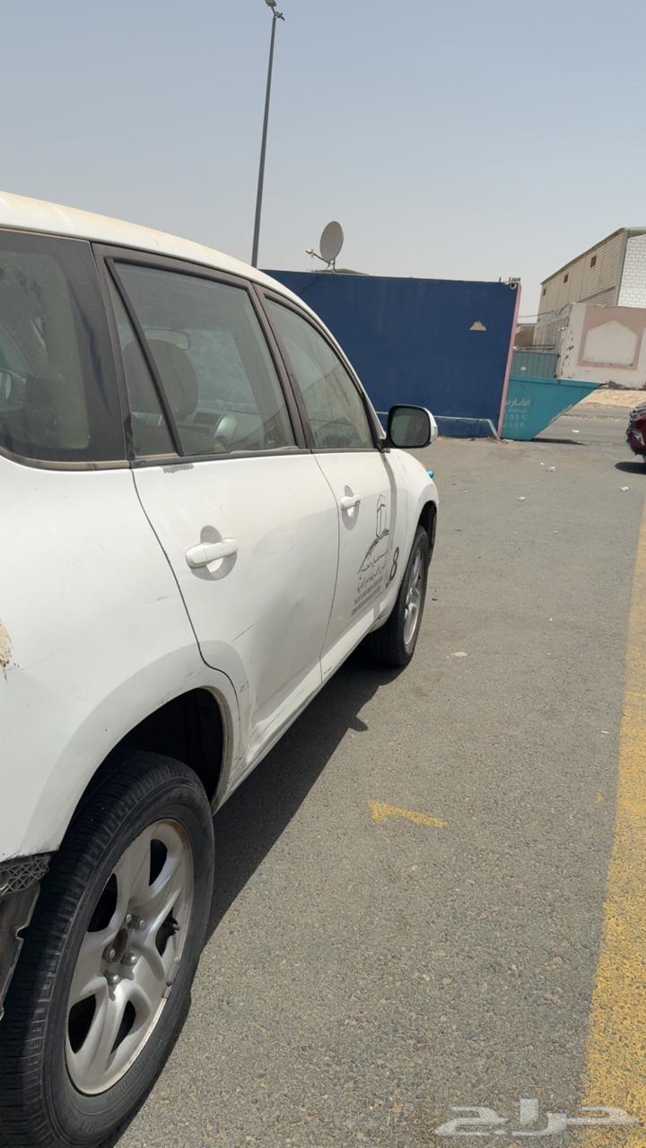 RAV4 2011 White Manual Transmission Single Owner63667489161985113