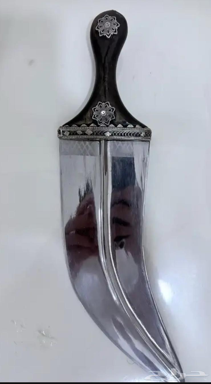 جنبيه قرن للبيع63780877613570111