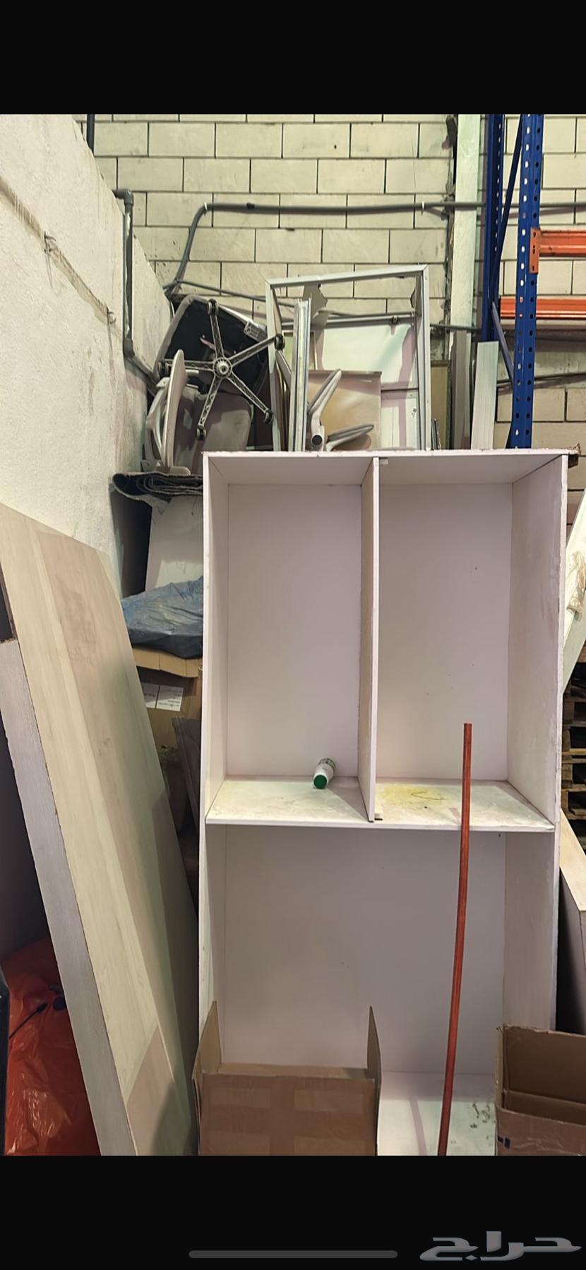 I have two office desks, 50 riyals each for both, scrap wood63784916482305110