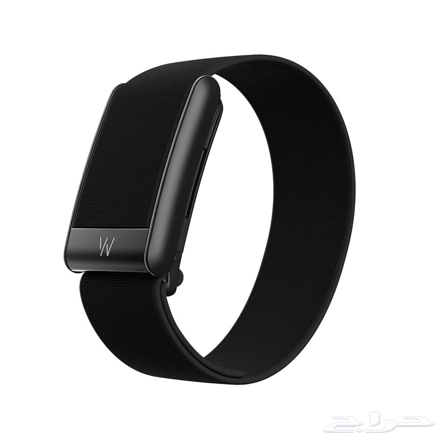 Whoop watch used for two weeks with one year subscription63778234281347110