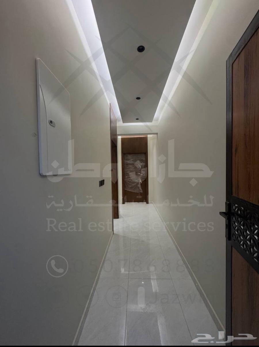 5-bedroom apartment with a private courtyard in Aba Al-Arish Province63612307879682111