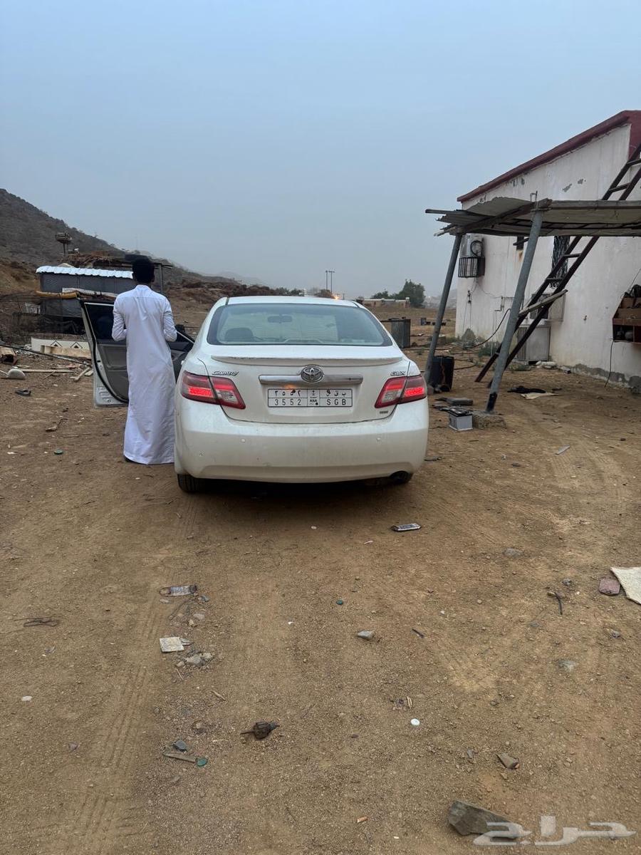 Camry car and transmission in good condition63928187457281112