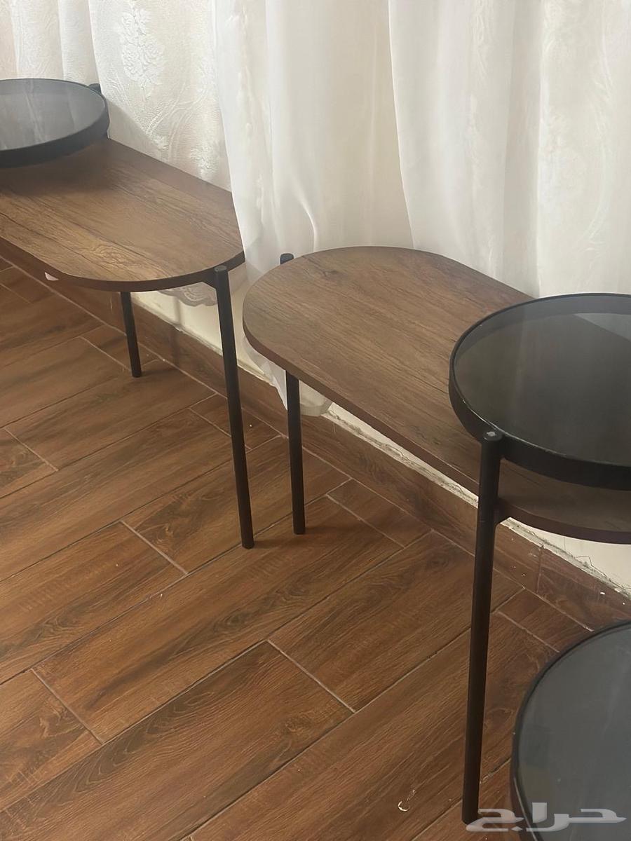 طاولات للبيع عدد 4 ب 300 ريال63786200248834112