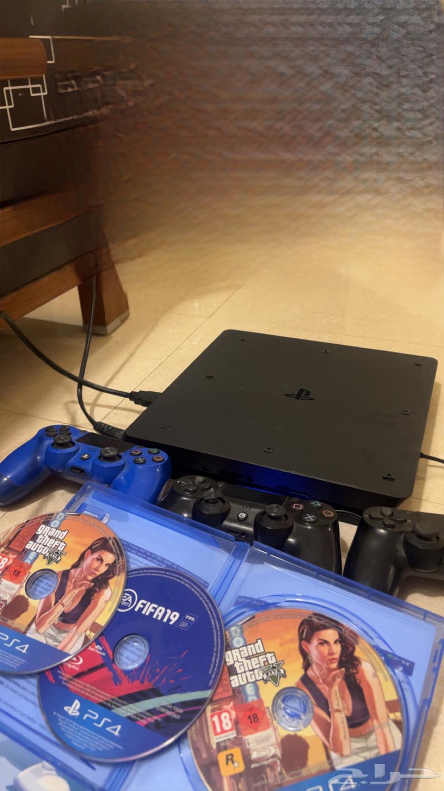 PlayStation 4 for sale with games, discs, accounts and controllers63798106082817112