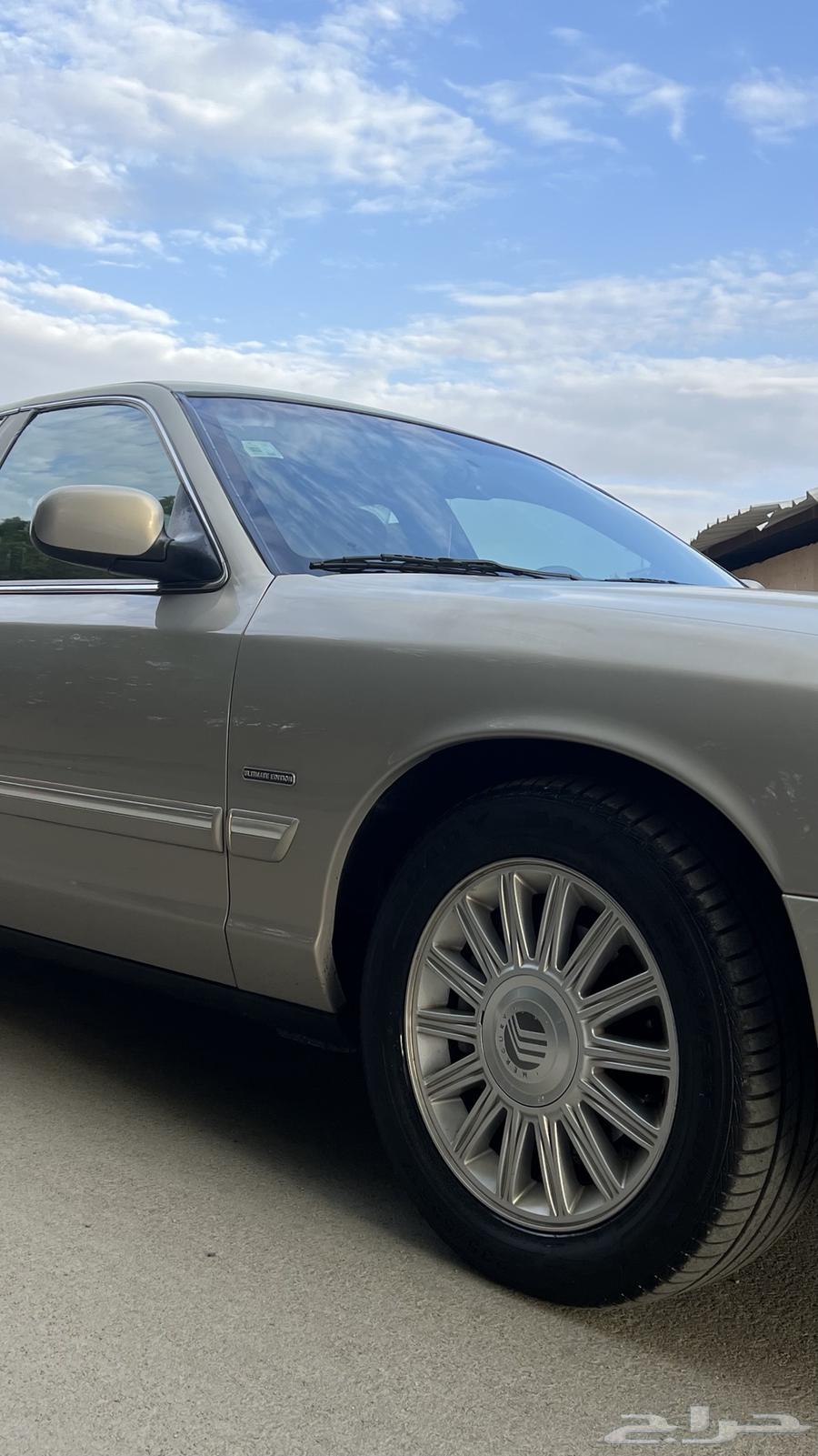 2011 Ford Grand Marquis Body Built63934568108033113