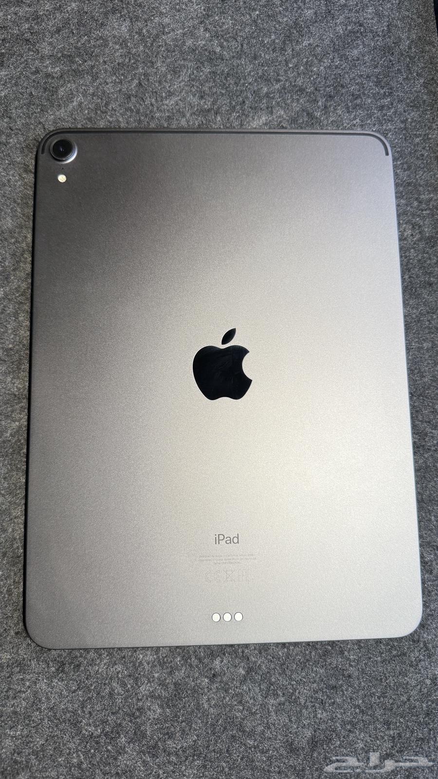 ايباد برو 11 انش iPad pro 11 inch وكيبورد ابل وقلم ابل63799321757442114