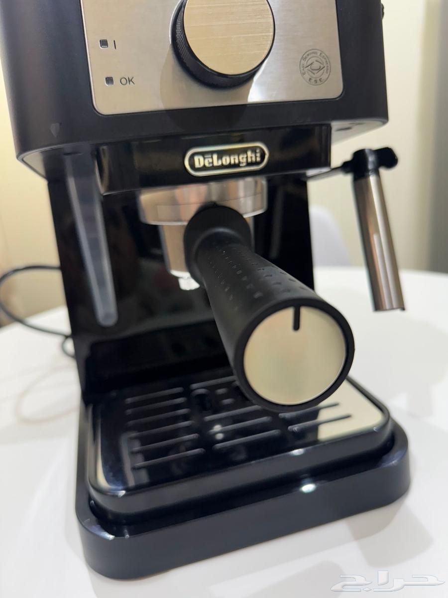 مكينة قهوة ديلونقي DeLonghi شبه جديده63798105786881112