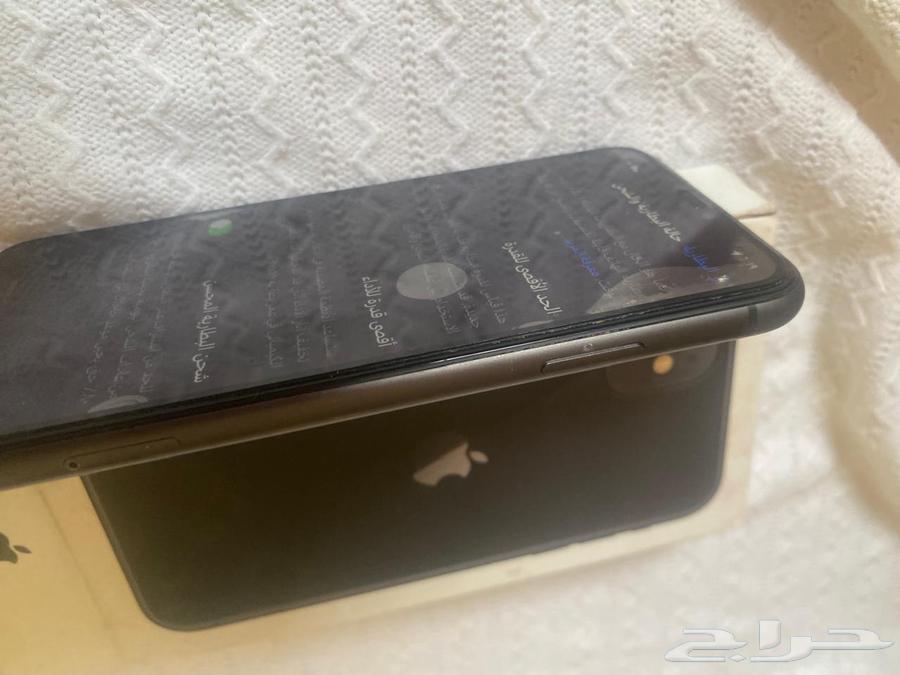 ايفون عادي معها كرتونها لم يدخ ل صيانة بهاشعر بسيط بالشاش63792655557889111