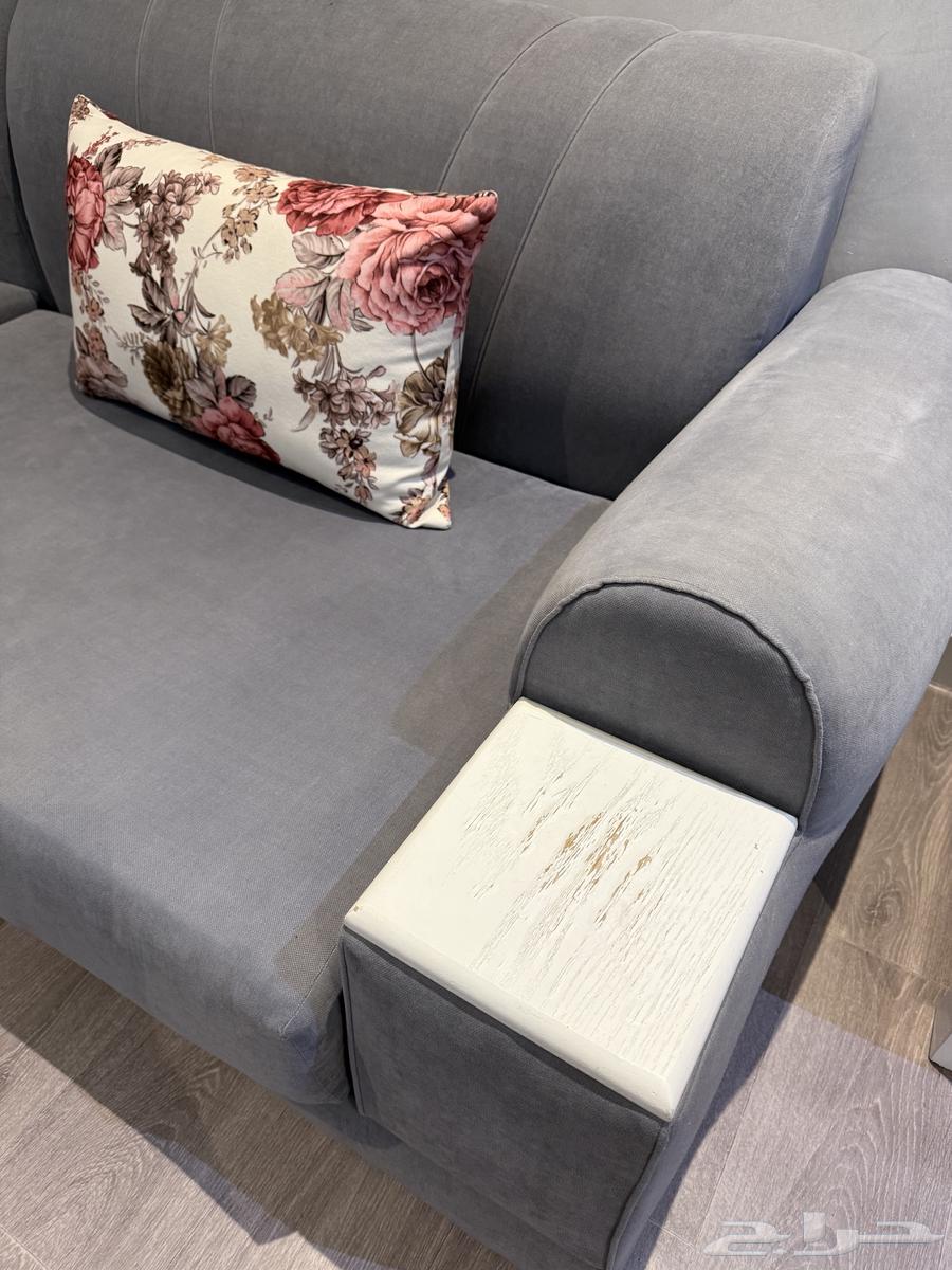 Sofa - Tables - Tarpaulin (Very Clean Usage)63797577603969114