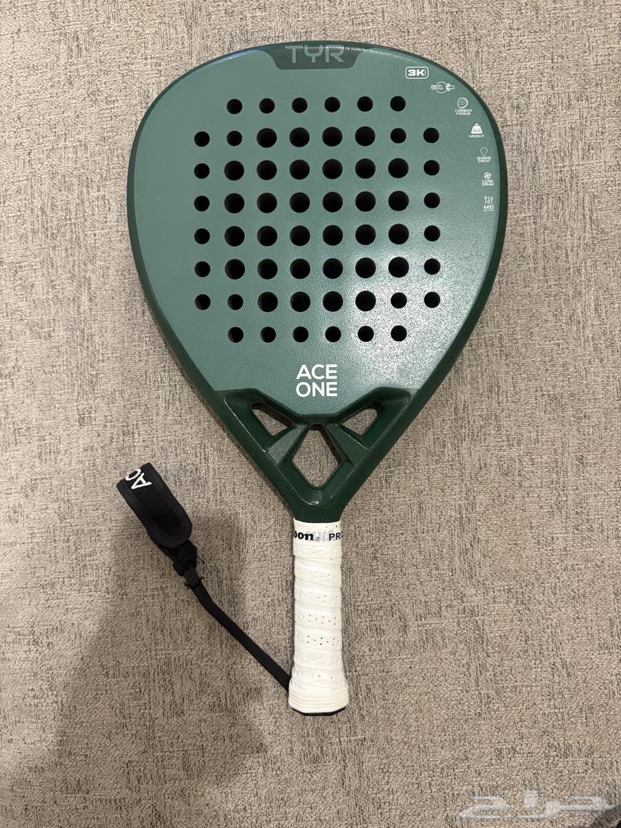 Paddle racket63789045275777112