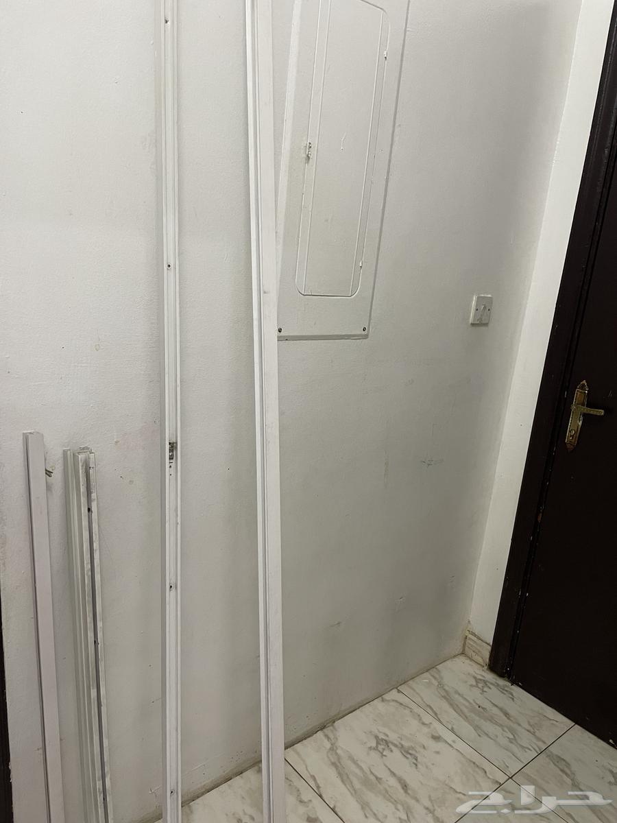 A clean sliding door with no defects, strong and excellent craftsmanship63790543510017114