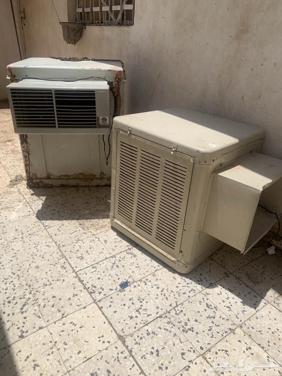 Second Sahrawi air conditioner, all of them water-cooled except the small one63793266032514112