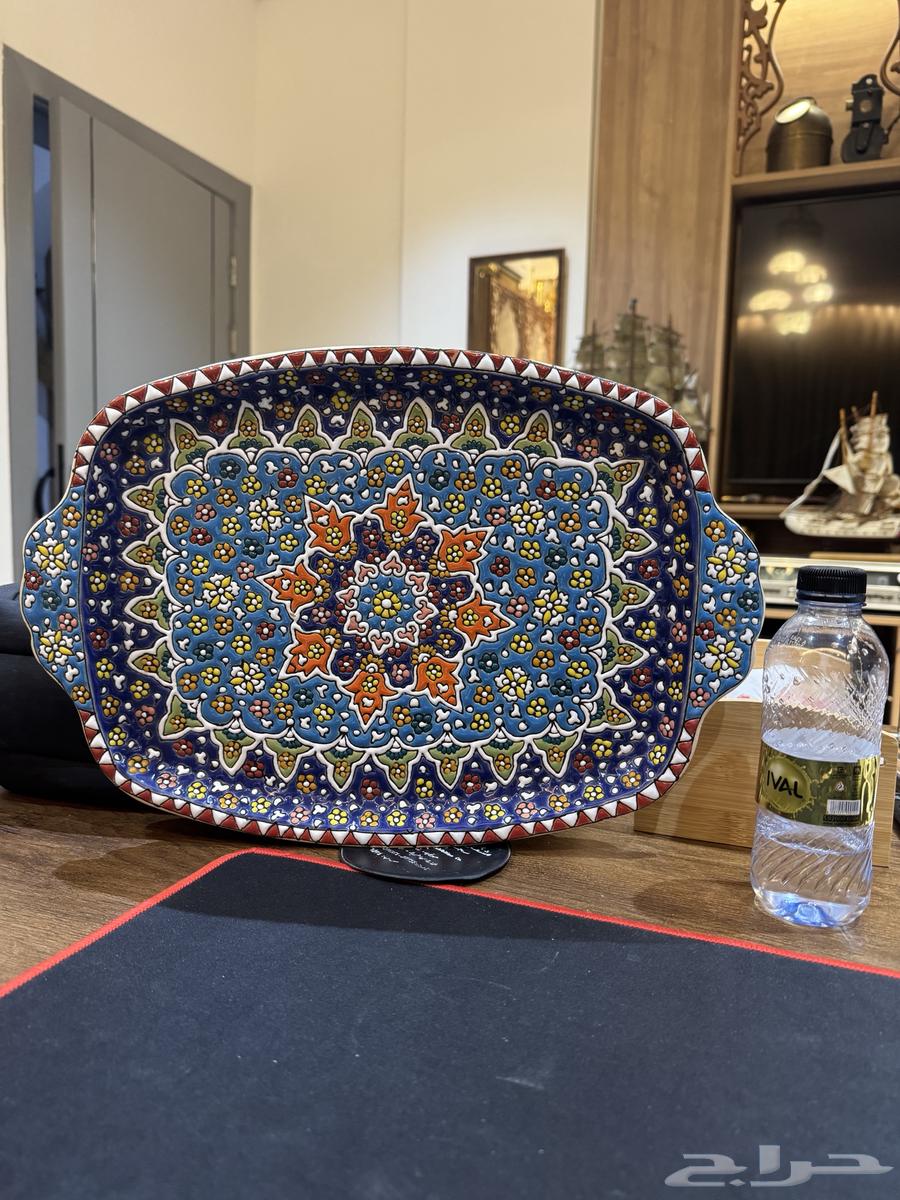 Handmade Iranian Decorative Pottery63789152389378111