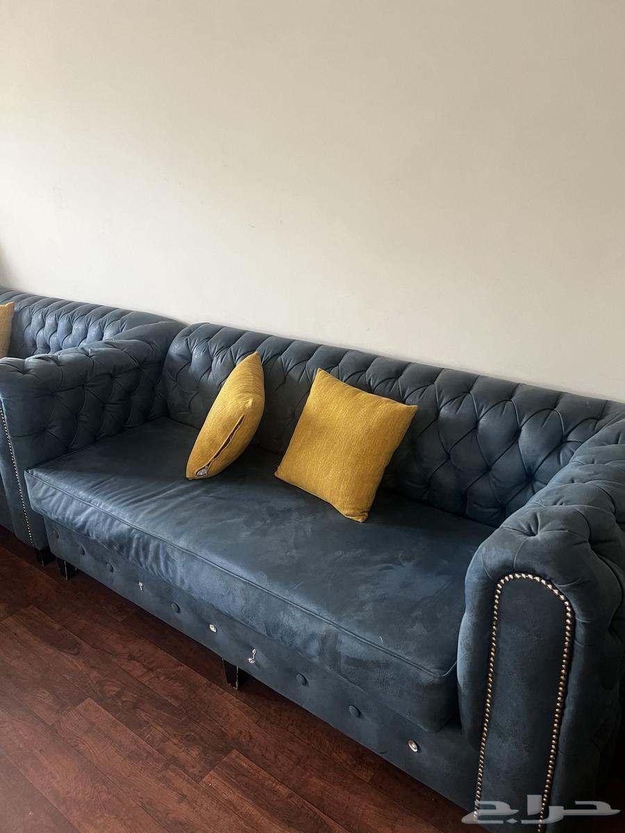 Complete seven-piece sofa set with picture clip, contact via WhatsApp only 0542892063800815641987110