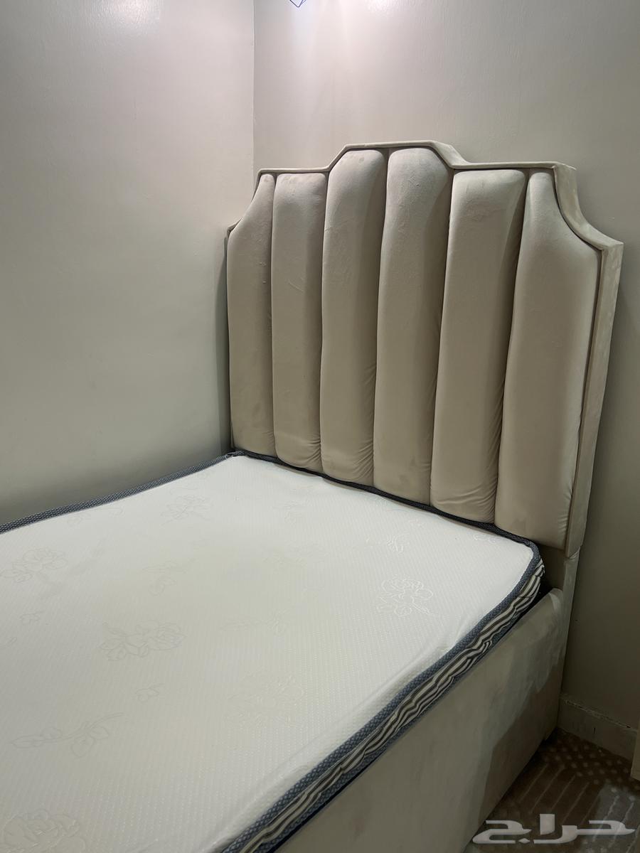 2 beds, light beige color, velvet, very clean condition63798393216643110