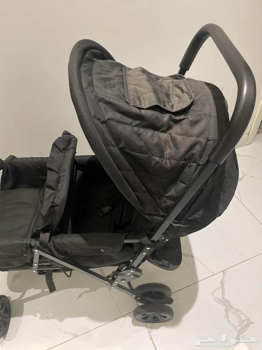 Twin children's car.63791077055490110